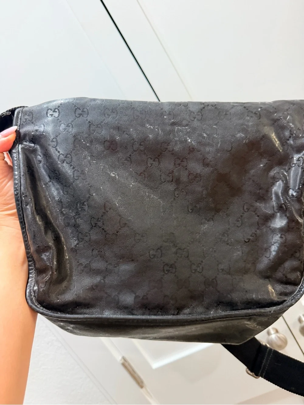 Gucci GG Imprimé Black Messenger Crossbody Bag 201732 + COA